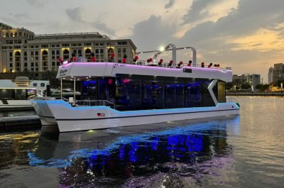 kgn-royal-white-yacht-permium-luxury-promotion2 kgn-royal-white-yacht-permium-luxury-promotion2